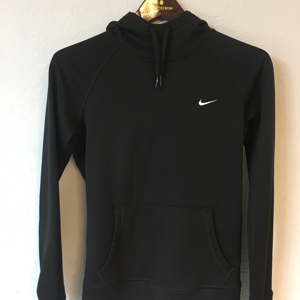 Nike Therma Hoodie for women